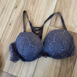 Victoria's Secret Lace Underwire Bra in Dark Gray 36C Front Close Balletcore